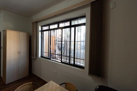 Casa à venda com 140m², 3 quartos e 2 vagas Casa à venda com 140m², 3 quartos e 2 vagasSala de Jantar