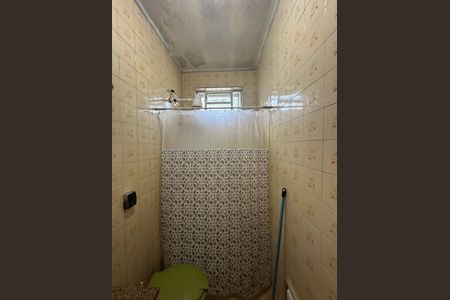 Casa à venda com 170m², 2 quartos e 2 vagas Casa à venda com 170m², 2 quartos e 2 vagasBanheiro da Suíte 2