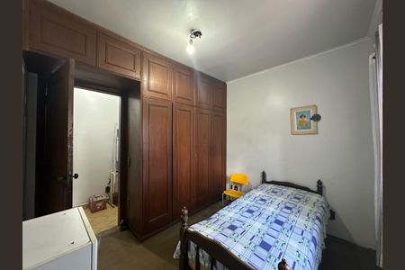 Casa à venda com 170m², 2 quartos e 2 vagas Casa à venda com 170m², 2 quartos e 2 vagasSuíte