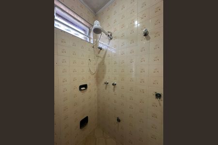 Casa à venda com 170m², 2 quartos e 2 vagas Casa à venda com 170m², 2 quartos e 2 vagasBanheiro da Suíte