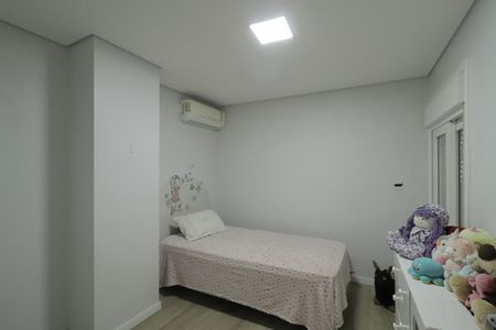 Casa à venda com 261m², 3 quartos e 3 vagasQuarto 2