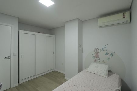 Casa à venda com 261m², 3 quartos e 3 vagasQuarto 2