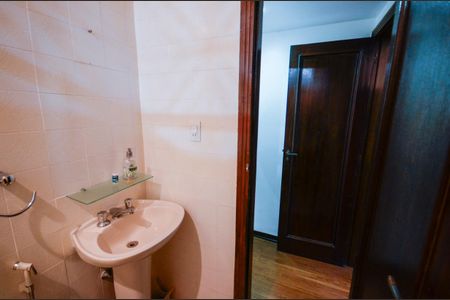 Apartamento à venda com 125m², 3 quartos e 1 vaga Apartamento à venda com 125m², 3 quartos e 1 vagaBanheiro Social