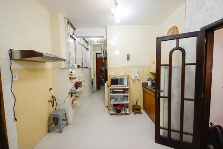 Apartamento à venda com 125m², 3 quartos e 1 vaga Apartamento à venda com 125m², 3 quartos e 1 vagaCozinha