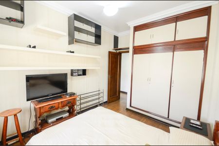 Apartamento à venda com 125m², 3 quartos e 1 vaga Apartamento à venda com 125m², 3 quartos e 1 vagaQuarto 2