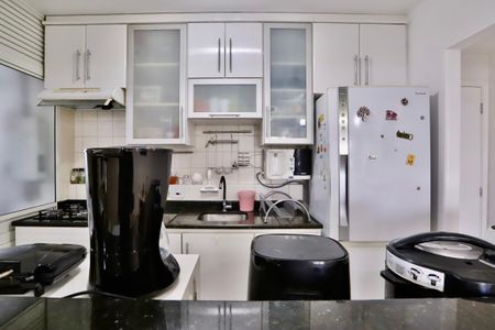 Apartamento à venda com 92m², 3 quartos e 2 vagas Apartamento à venda com 92m², 3 quartos e 2 vagasCozinha