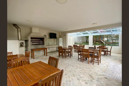 Apartamento à venda com 92m², 3 quartos e 2 vagas Apartamento à venda com 92m², 3 quartos e 2 vagasChurrasqueira