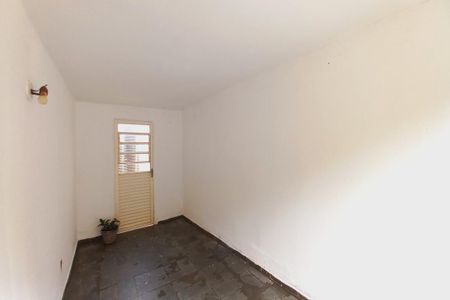 Casa à venda com 172m², 6 quartos e 4 vagas Casa à venda com 172m², 6 quartos e 4 vagasGaragem