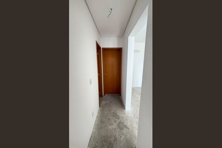 Apartamento à venda com 64m², 2 quartos e 2 vagas Apartamento à venda com 64m², 2 quartos e 2 vagasCorredor
