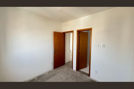Apartamento à venda com 64m², 2 quartos e 2 vagas Apartamento à venda com 64m², 2 quartos e 2 vagasSuite