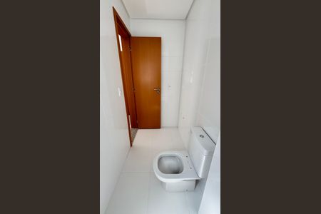 Apartamento à venda com 64m², 2 quartos e 2 vagas Apartamento à venda com 64m², 2 quartos e 2 vagasBanheiro da Suíte