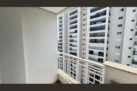 Apartamento à venda com 64m², 2 quartos e 2 vagas Apartamento à venda com 64m², 2 quartos e 2 vagasSala - Sala de Jantar Varanda