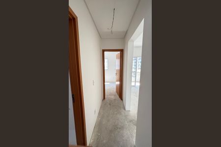 Apartamento à venda com 64m², 2 quartos e 2 vagas Apartamento à venda com 64m², 2 quartos e 2 vagasCorredor