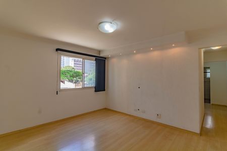 Apartamento para alugar com 67m², 2 quartos e 1 vaga Apartamento para alugar com 67m², 2 quartos e 1 vagaSala