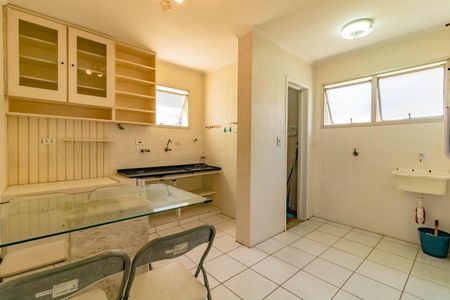 Apartamento para alugar com 67m², 2 quartos e 1 vaga Apartamento para alugar com 67m², 2 quartos e 1 vagaCozinha