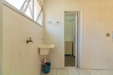 Apartamento para alugar com 67m², 2 quartos e 1 vaga Apartamento para alugar com 67m², 2 quartos e 1 vagaÁrea de Serviço