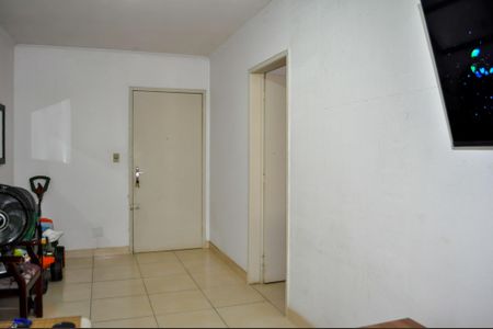 Apartamento à venda com 44m², 1 quarto e sem vaga Apartamento à venda com 44m², 1 quarto e sem vagaSala