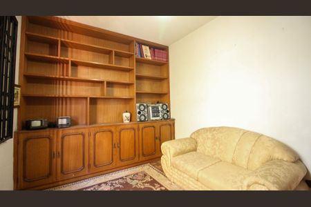 Casa à venda com 178m², 3 quartos e 4 vagasQuarto 1