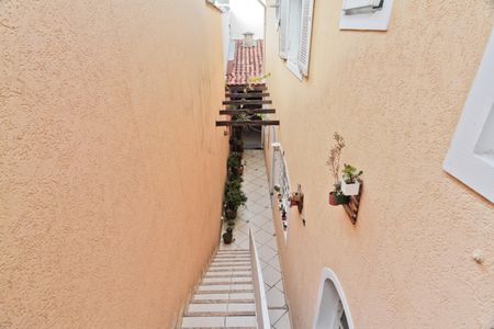 Casa à venda com 154m², 3 quartos e 2 vagas Casa à venda com 154m², 3 quartos e 2 vagasÁrea externa