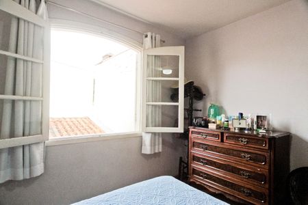 Casa à venda com 154m², 3 quartos e 2 vagas Casa à venda com 154m², 3 quartos e 2 vagasSuíte