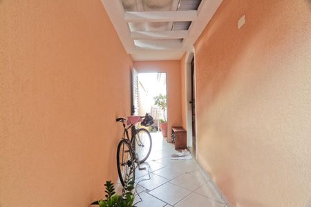 Casa à venda com 154m², 3 quartos e 2 vagas Casa à venda com 154m², 3 quartos e 2 vagasÁrea externa