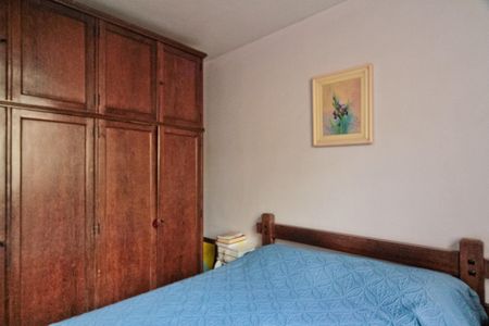 Casa à venda com 154m², 3 quartos e 2 vagas Casa à venda com 154m², 3 quartos e 2 vagasSuíte