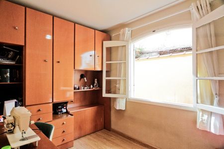 Casa à venda com 154m², 3 quartos e 2 vagas Casa à venda com 154m², 3 quartos e 2 vagasQuarto 1