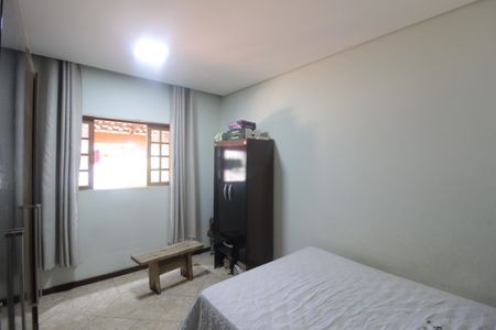 Casa à venda com 93m², 4 quartos e 4 vagasQuarto 2