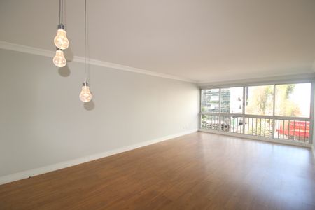 Apartamento à venda com 180m², 4 quartos e 1 vagaSala