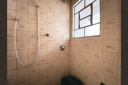 Casa à venda com 94m², 3 quartos e 1 vaga Casa à venda com 94m², 3 quartos e 1 vagaBanheiro