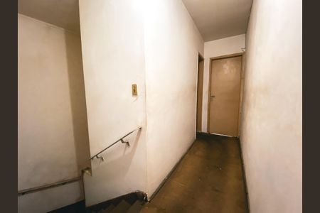 Casa à venda com 94m², 3 quartos e 1 vaga Casa à venda com 94m², 3 quartos e 1 vagaCorredor para os Quartos