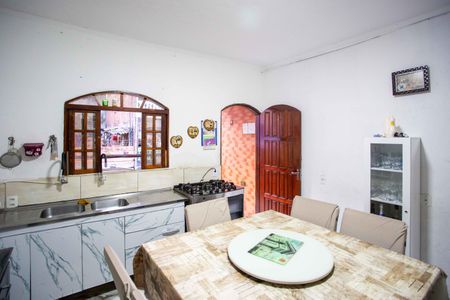 Casa à venda com 51m², 3 quartos e 1 vagaCozinha 2