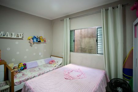 Casa à venda com 51m², 3 quartos e 1 vagaQuarto 1