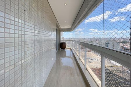 Apartamento para alugar com 300m², 4 quartos e 4 vagas Apartamento para alugar com 300m², 4 quartos e 4 vagasSacada