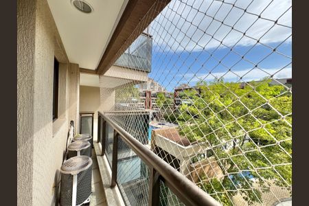 Apartamento à venda com 174m², 4 quartos e 2 vagas Apartamento à venda com 174m², 4 quartos e 2 vagasSuíte 2 - Varanda