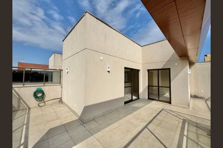 Apartamento à venda com 174m², 4 quartos e 2 vagas Apartamento à venda com 174m², 4 quartos e 2 vagasVaranda / Terraço