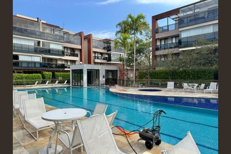 Apartamento à venda com 174m², 4 quartos e 2 vagas Apartamento à venda com 174m², 4 quartos e 2 vagasÁrea comum