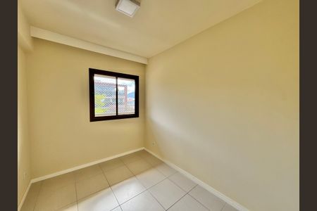 Apartamento à venda com 174m², 4 quartos e 2 vagas Apartamento à venda com 174m², 4 quartos e 2 vagasQuarto 1