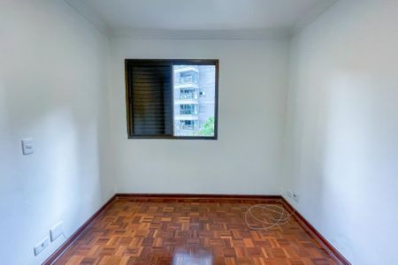 Apartamento à venda com 90m², 3 quartos e 2 vagas Apartamento à venda com 90m², 3 quartos e 2 vagasQuarto 2