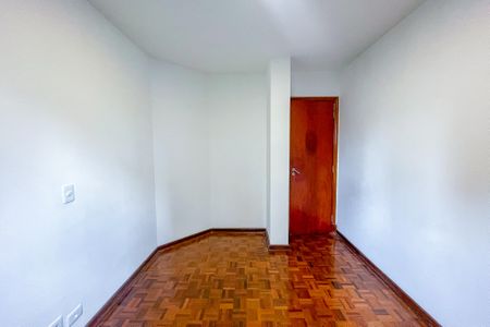 Apartamento à venda com 90m², 3 quartos e 2 vagas Apartamento à venda com 90m², 3 quartos e 2 vagasQuarto 1