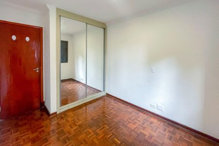 Apartamento à venda com 90m², 3 quartos e 2 vagas Apartamento à venda com 90m², 3 quartos e 2 vagasQuarto 2