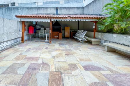 Apartamento à venda com 90m², 3 quartos e 2 vagas Apartamento à venda com 90m², 3 quartos e 2 vagasÁrea comum - Churrasqueira