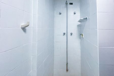 Apartamento à venda com 90m², 3 quartos e 2 vagas Apartamento à venda com 90m², 3 quartos e 2 vagasBanheiro da Suíte
