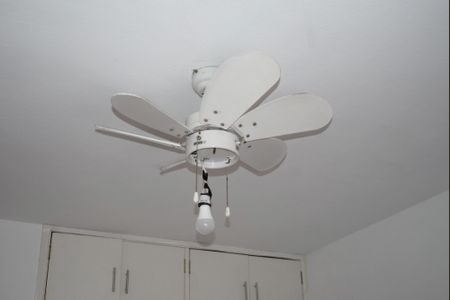 Casa à venda com 200m², 4 quartos e 2 vagasQuarto 2