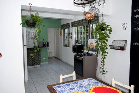Casa à venda com 200m², 4 quartos e 2 vagasCozinha
