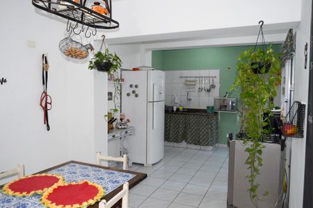 Casa à venda com 200m², 4 quartos e 2 vagasCozinha