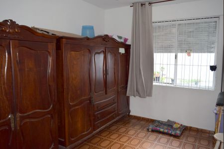Casa à venda com 200m², 4 quartos e 2 vagasQuarto 2