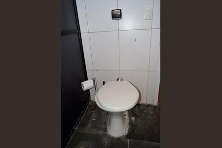 Casa à venda com 200m², 4 quartos e 2 vagasBanheiro da Suíte