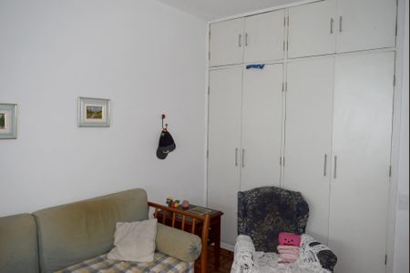 Casa à venda com 200m², 4 quartos e 2 vagasQuarto 1