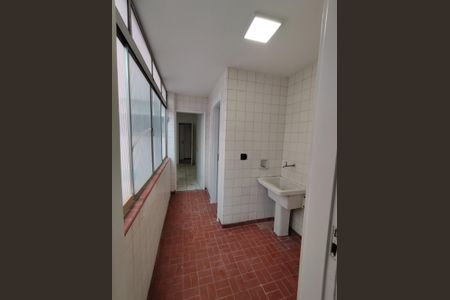 Apartamento à venda com 123m², 3 quartos e 1 vaga Apartamento à venda com 123m², 3 quartos e 1 vagaCozinha e Área de Serviço